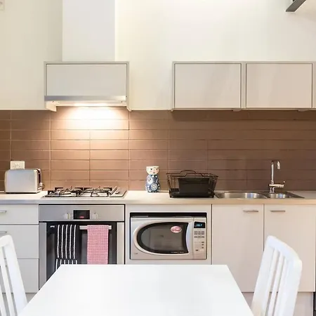 New York Lofted Cbd Retreat With Pool And Parking Apartment Melbourne Exterior photo